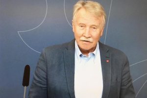 Ilmar Reepalu vill se ett vinsttak inom välfärden.